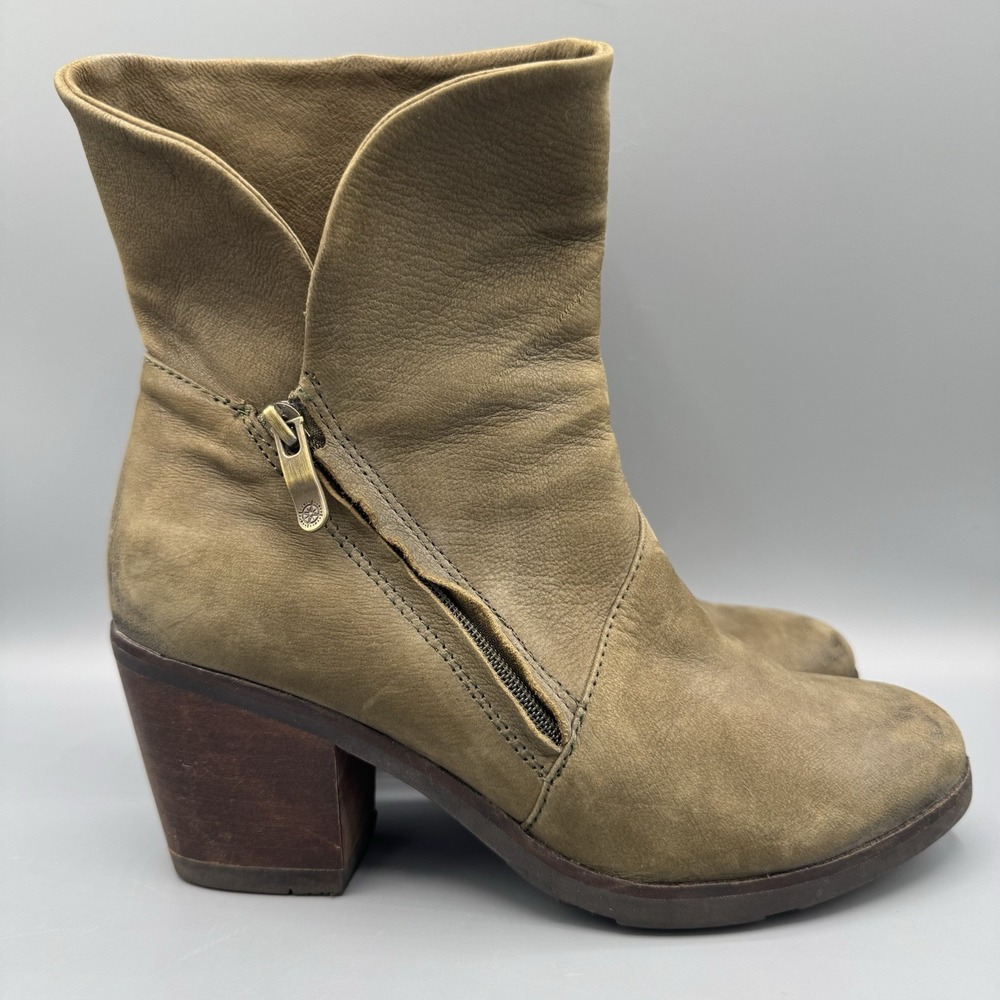 Bussola Boots Womens 36 Reikiavik Ramona Ankle Booties Green Leather Zip Heels
